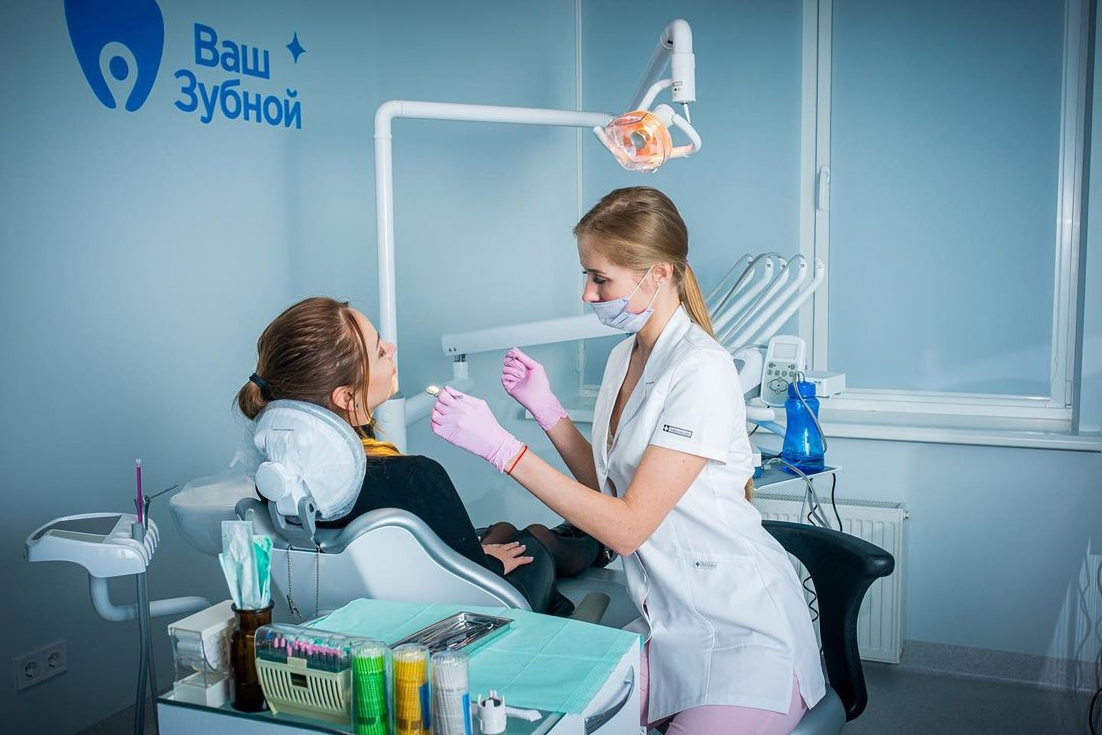 Wybielanie zębów w klinice stomatologicznej Twój Dentysta w Odessie Ukraina