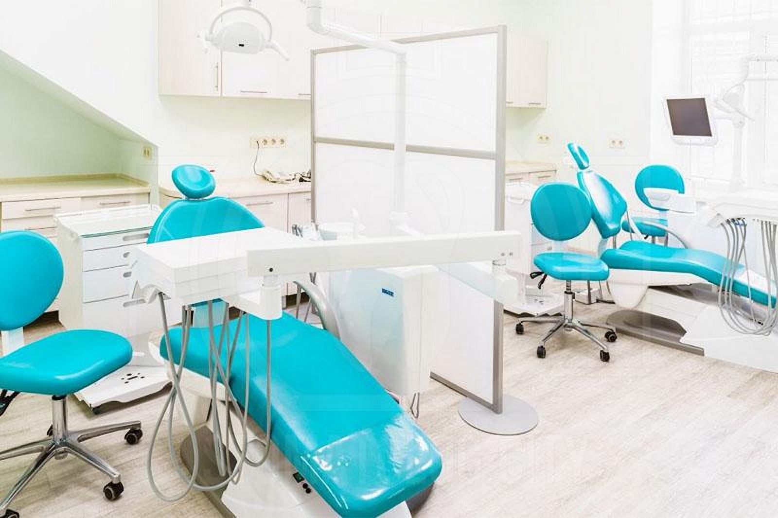 Nowoczesny gabinet stomatologiczny w klinice TrioDent Odessa Ukraina