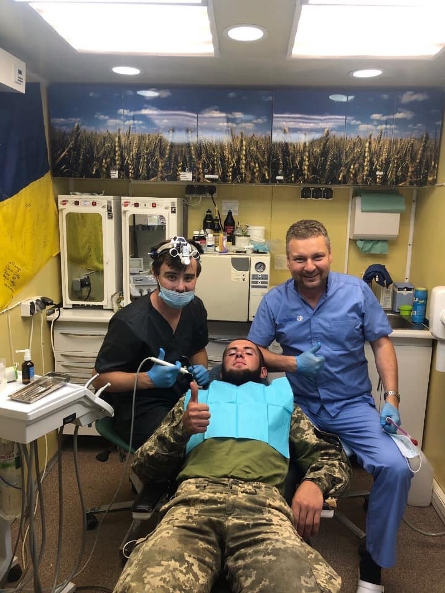 Czyszczenie zębów w klinice Parodent we Lwowie